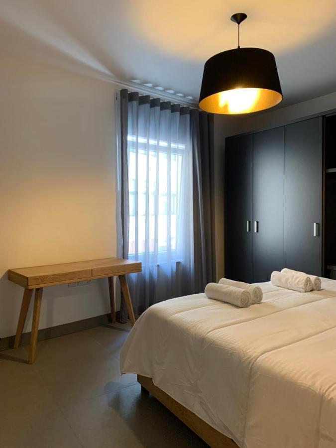 Village Point Apartments 斯利马 外观 照片