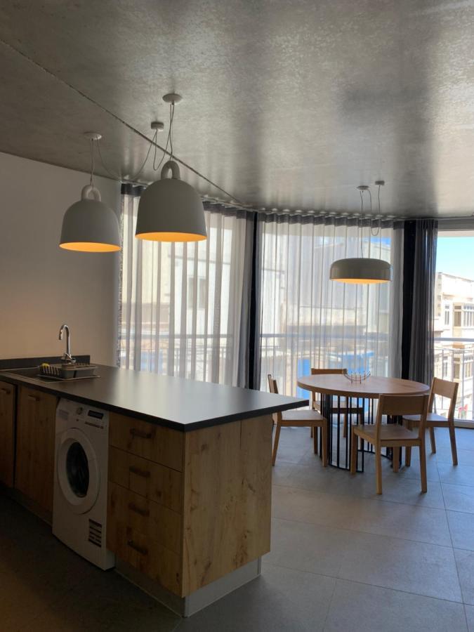 Village Point Apartments 斯利马 外观 照片