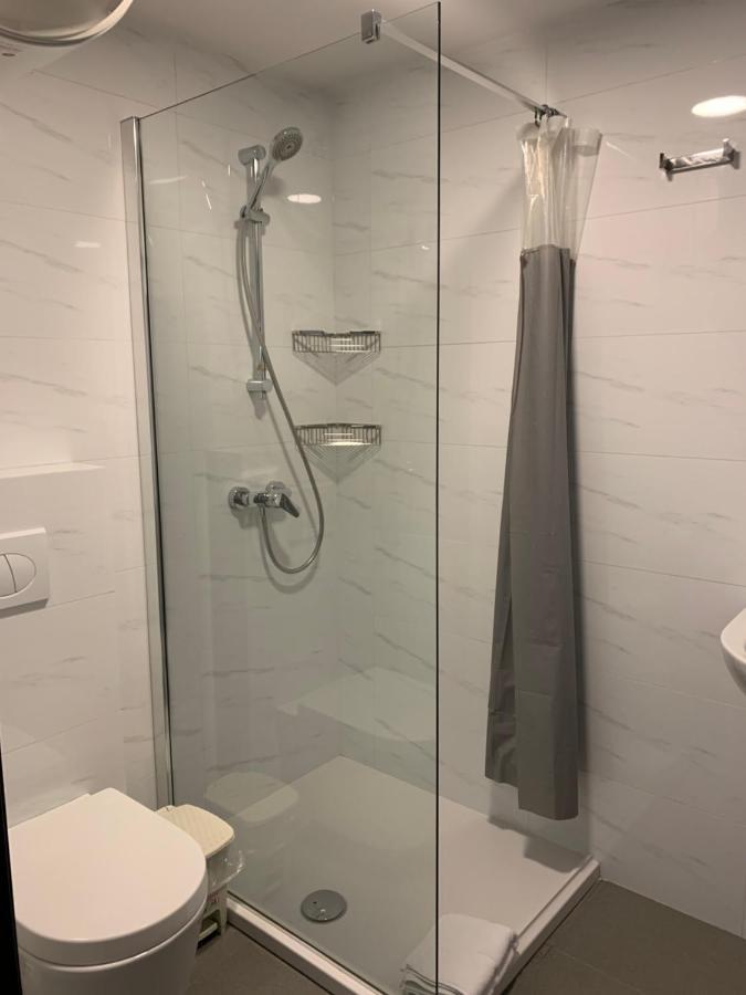 Village Point Apartments 斯利马 外观 照片
